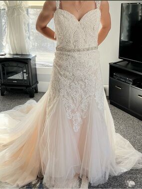 Lace Appliqué Tulle Wedding Dress with Beaded Waist